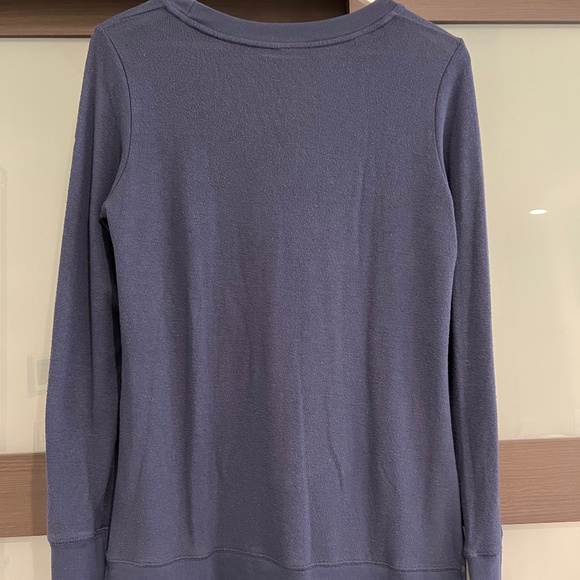 Alo Yoga Glimpse Long Sleeve Pullover Navy XS - Picture 2 of 3